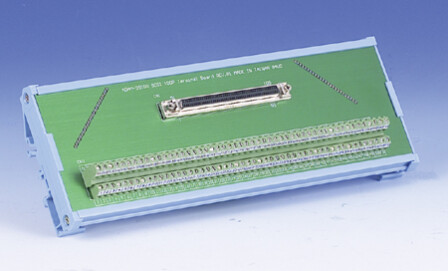 ADAM-39100: 100-pin DIN-rail SCSI Wiring Board